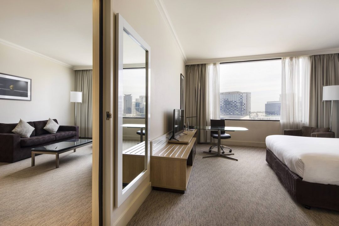 Suites at Crowne Plaza Melbourne